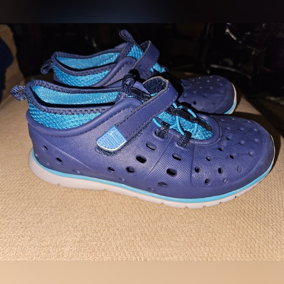 Shoes Lily Dan Lightweight Velcro Water Shoes Size 13 Navy Blue And